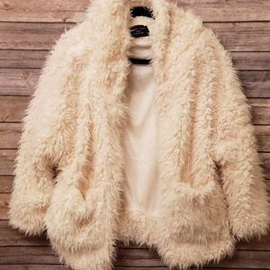 Love Tree cream shaggy ladies jacket SM